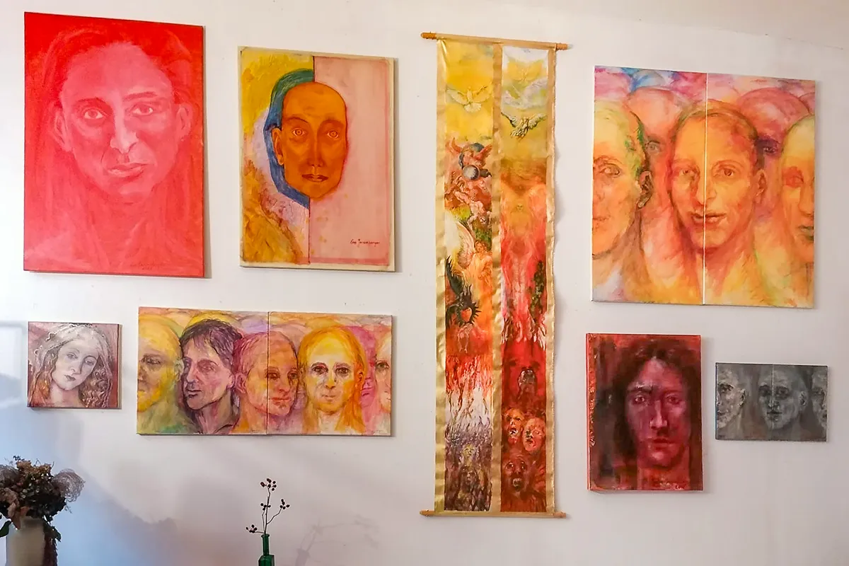 Ausstellen im Kunstsalon HG4 1040 Wien - Bilder von Eva Jansenberger